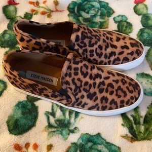 Steve Madden slip-on sneakers